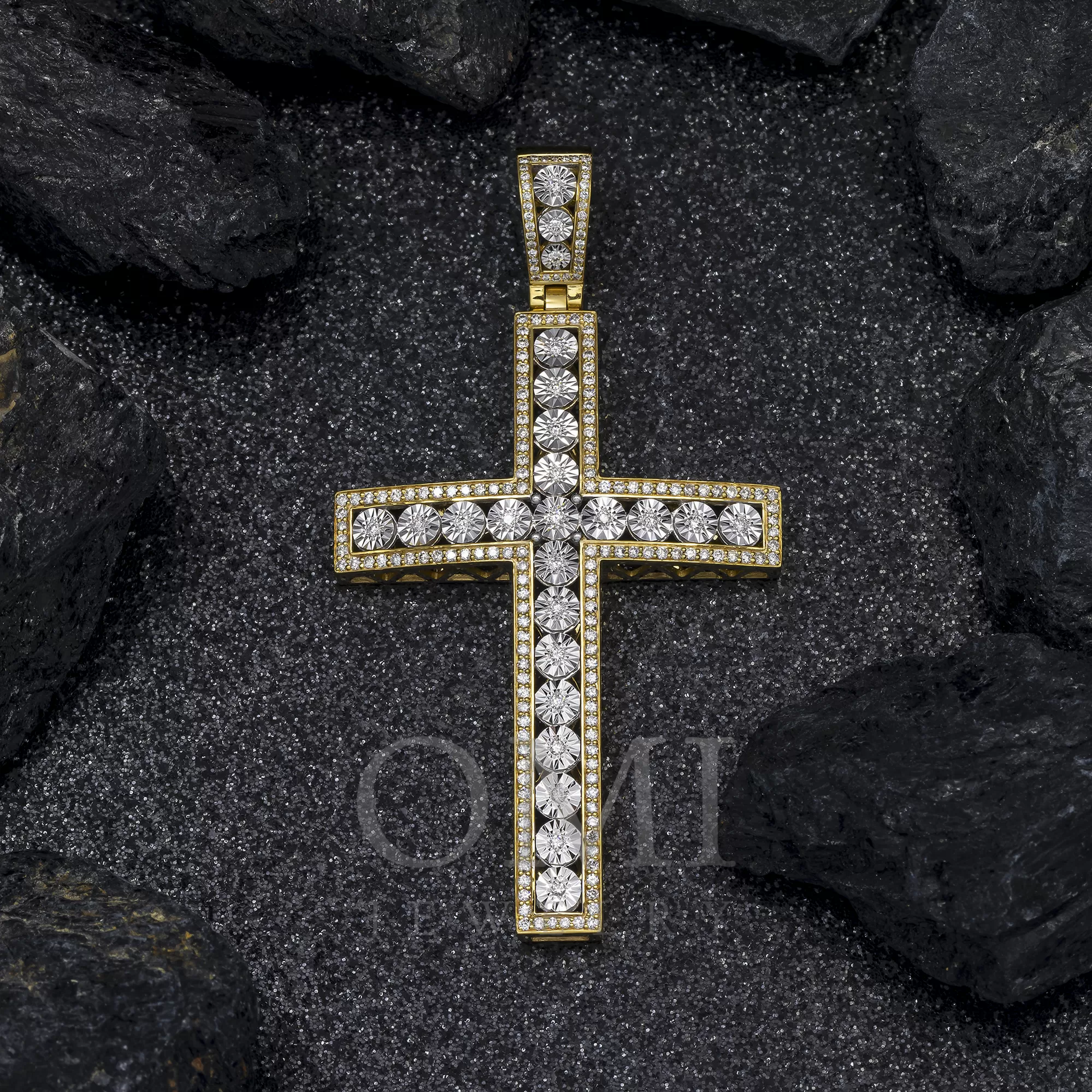 10K GOLD ROUND DIAMOND CROSS PENDANT 0.92 CT