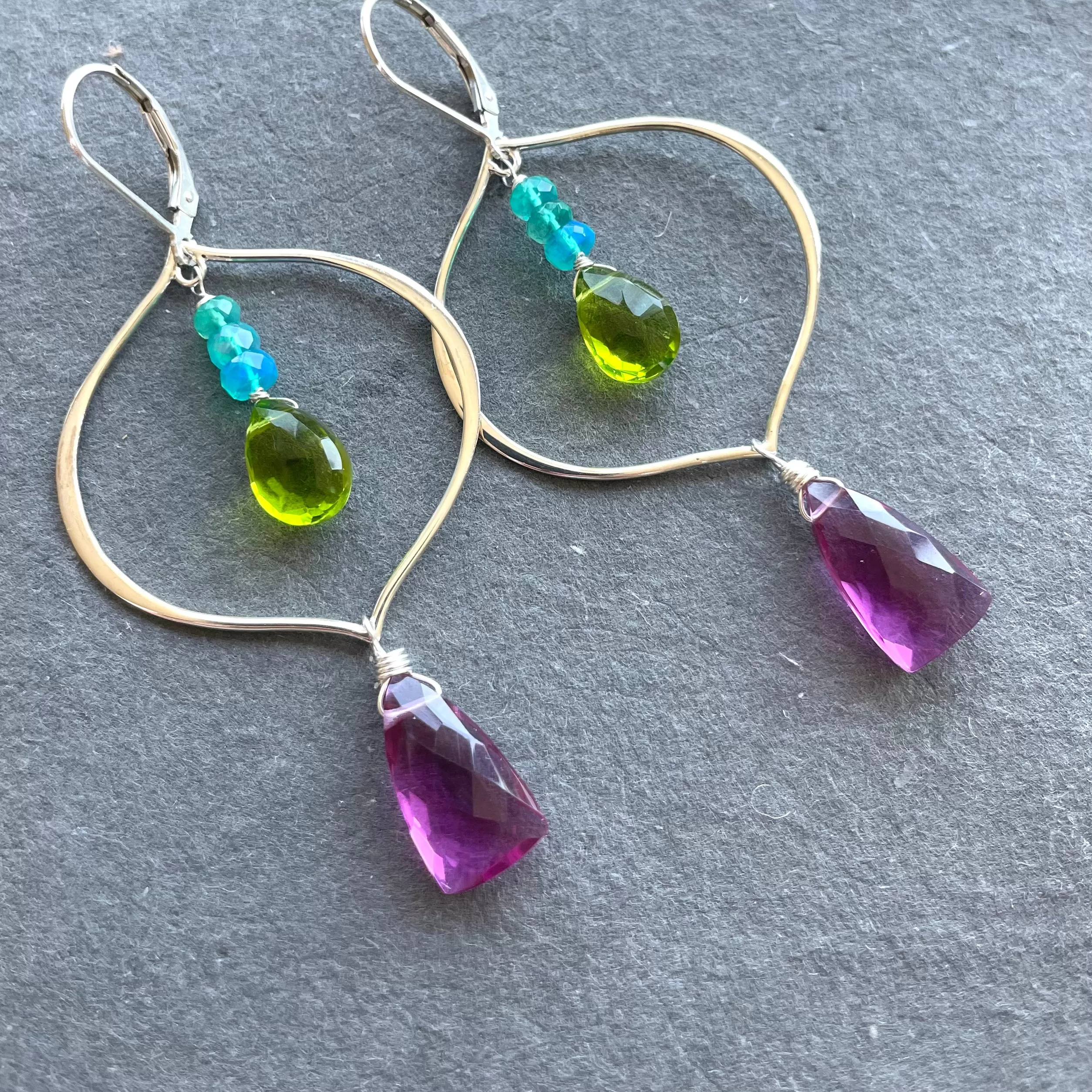 A Summer Vibe Hoop Earrings