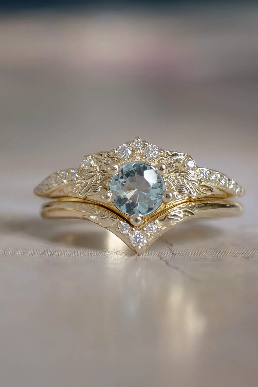 Aquamarine rings in yellow gold, bridal set / Amelia