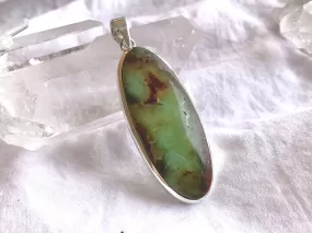 Chrysoprase Naevia Pendant - XLong Oval