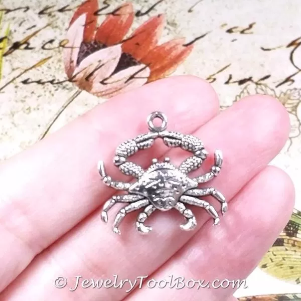 Crab Pendant Charms, Antique Silver Pewter, Lead Free, 23x24mm, Lot Size 12, #1243