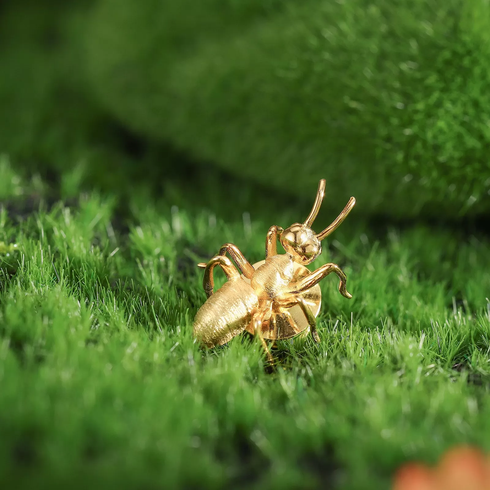 Gold Ant Brooch