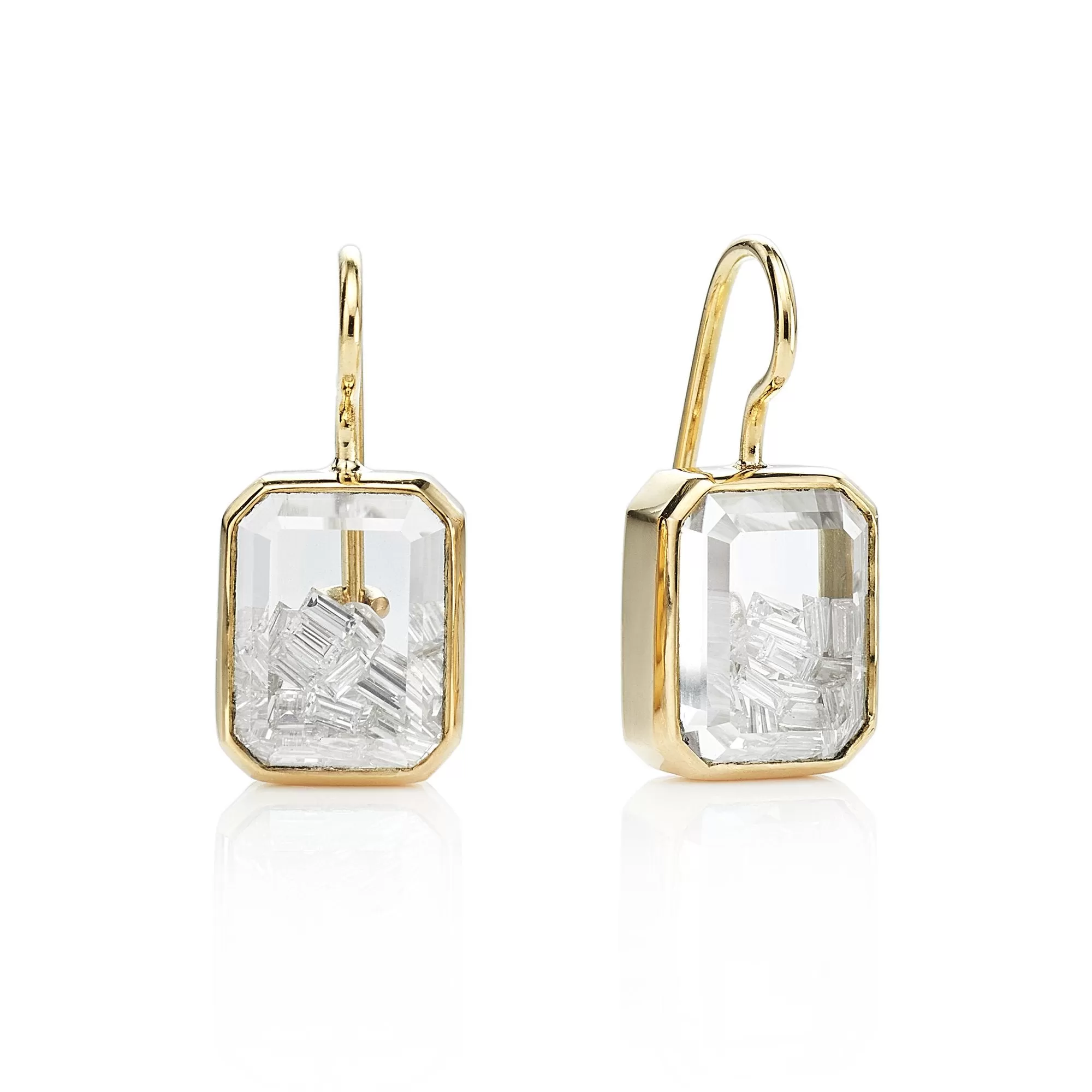 Gold Rectangular Diamond Shake Earrings