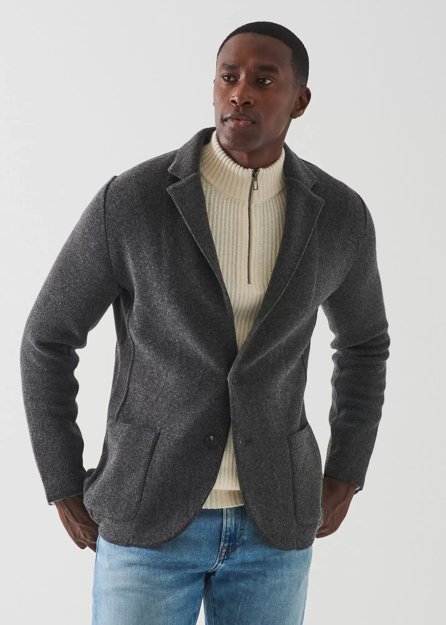 ITALIAN CASHMERE TWO-BUTTON BLAZER