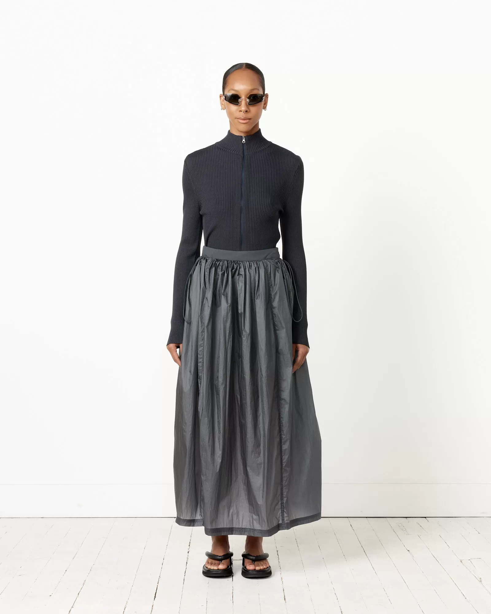 Layered Shirring Skirt in Navy