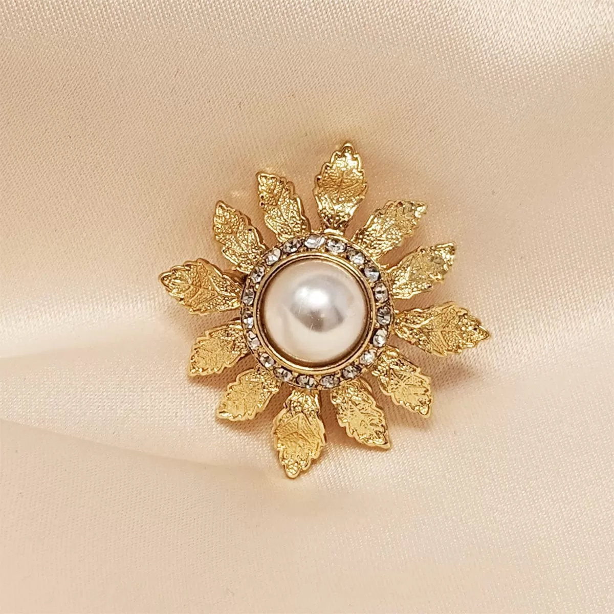 Sunflower 50s brooch : Pearl and Gold