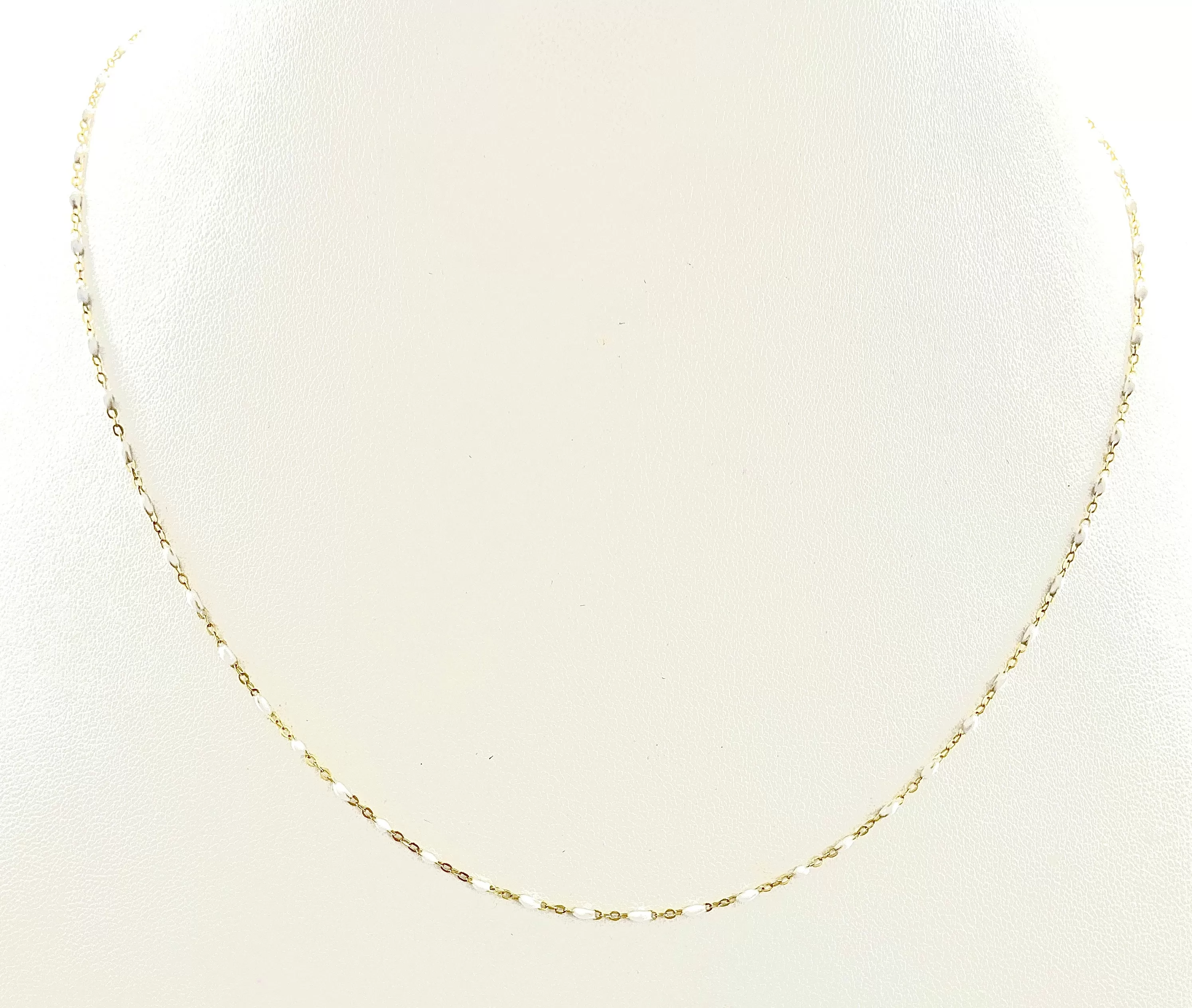 WHITE ENAMELED NECKLACE